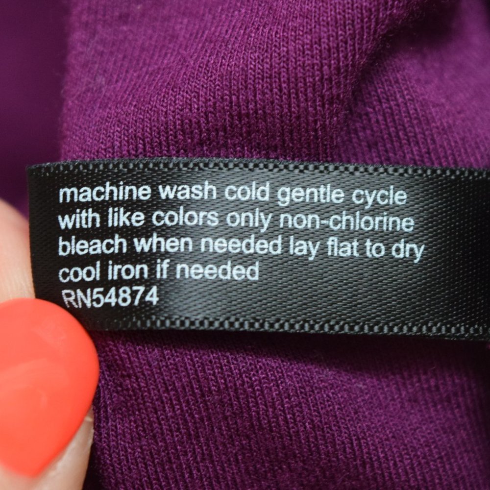 The Limited Cutout Shoulder Top in Women's Tall Medium - Picture 13 of 14